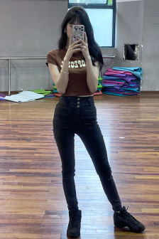 我骑着室友鸡背单词